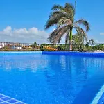 Izcalli Luxury Villa