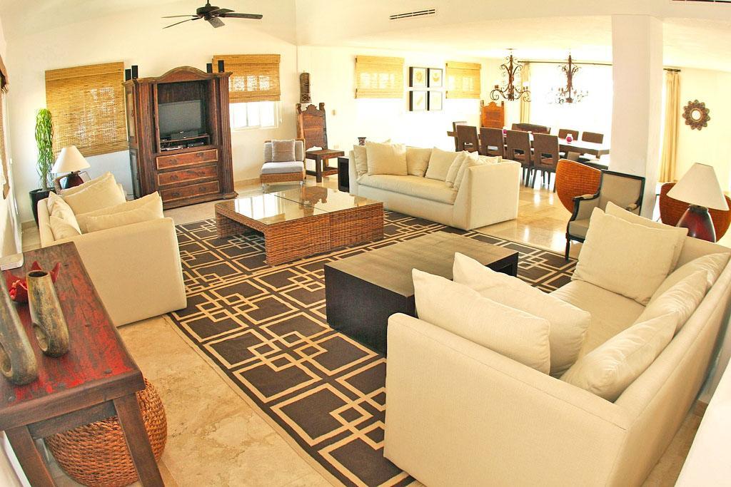Izcalli Luxury Villa *