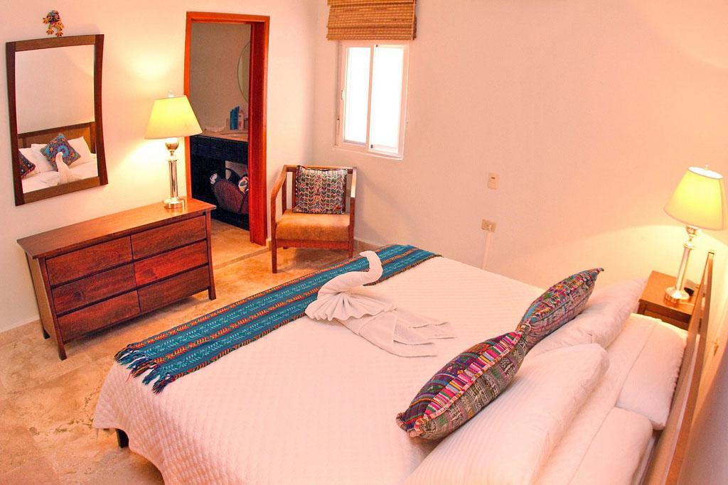 Izcalli Luxury Villa *